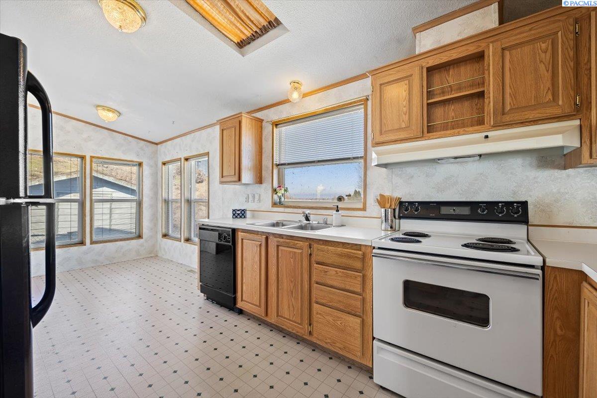 75 Ridgecliff Drive, Unit 75 Richland, WA 99352 - Photo 28 of 38 Gallery Image 28