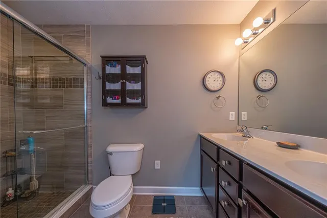 $550,000 | 414 Wealdstone Road, Cranberry Township, PA 16066