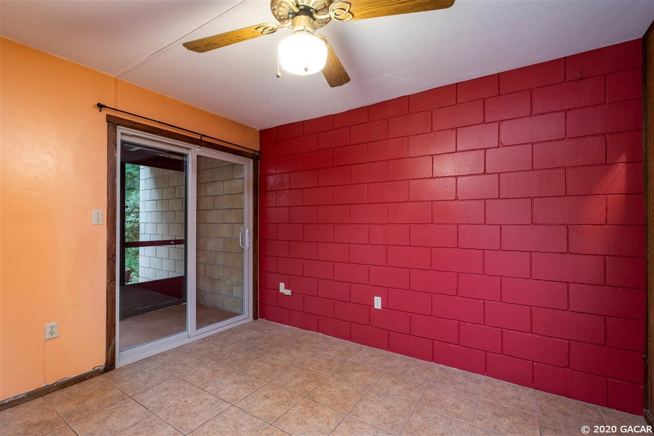 2065 Northwest 11th Road Gainesville, FL 32603 - Photo 12 of 30 Gallery Image 12