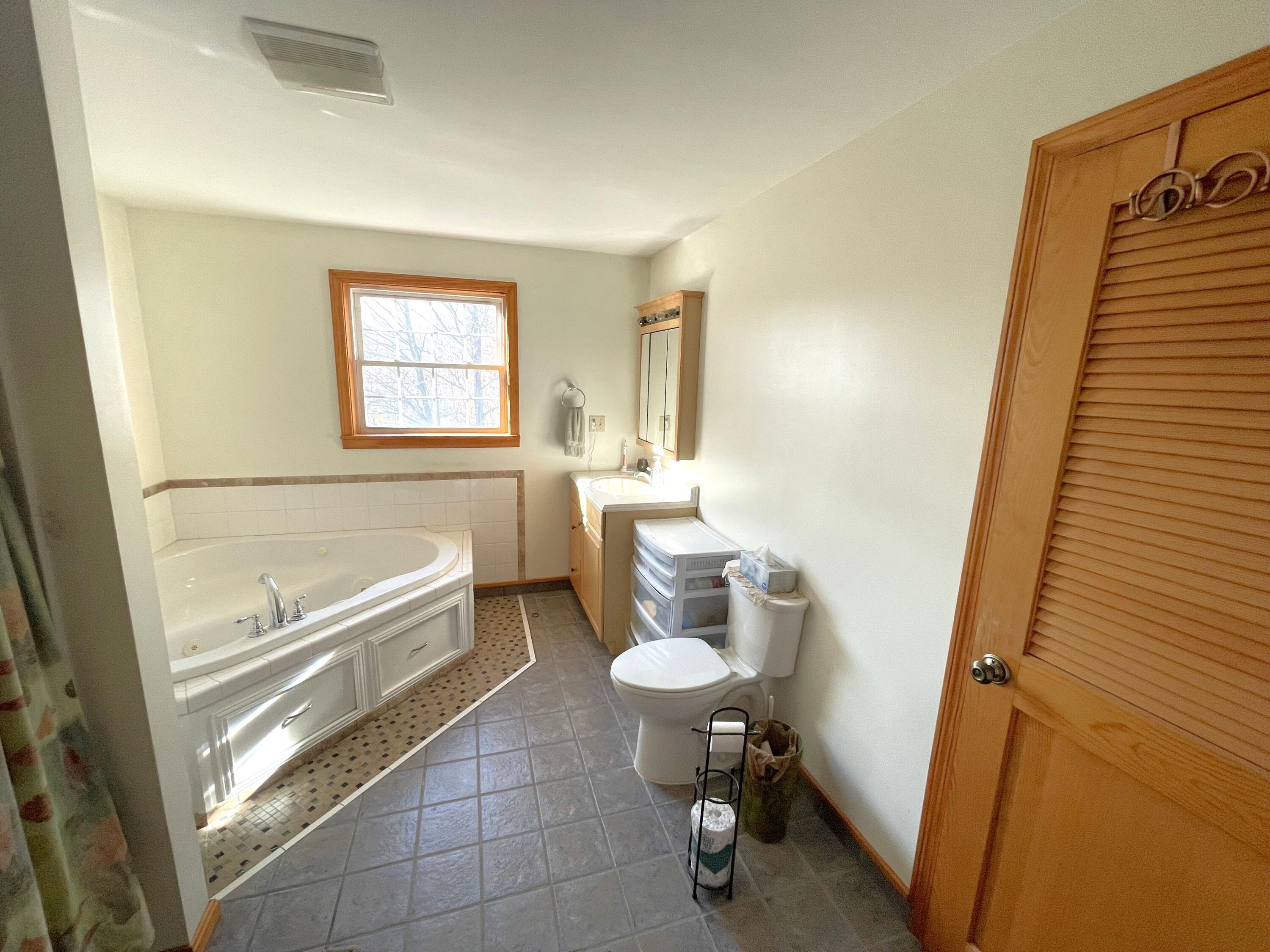 104 Parmenter Hill Road South China, ME 04358 - Photo 19 of 30 2nd Floor Bathroom