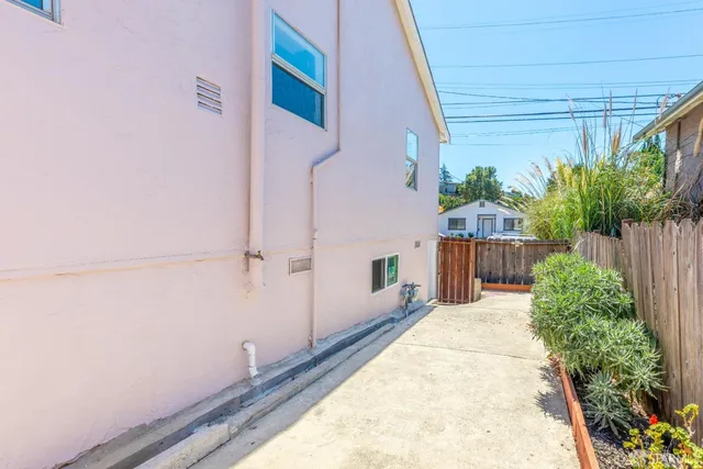 $485,000 | 808 Fourth Street, Rodeo, CA 94572