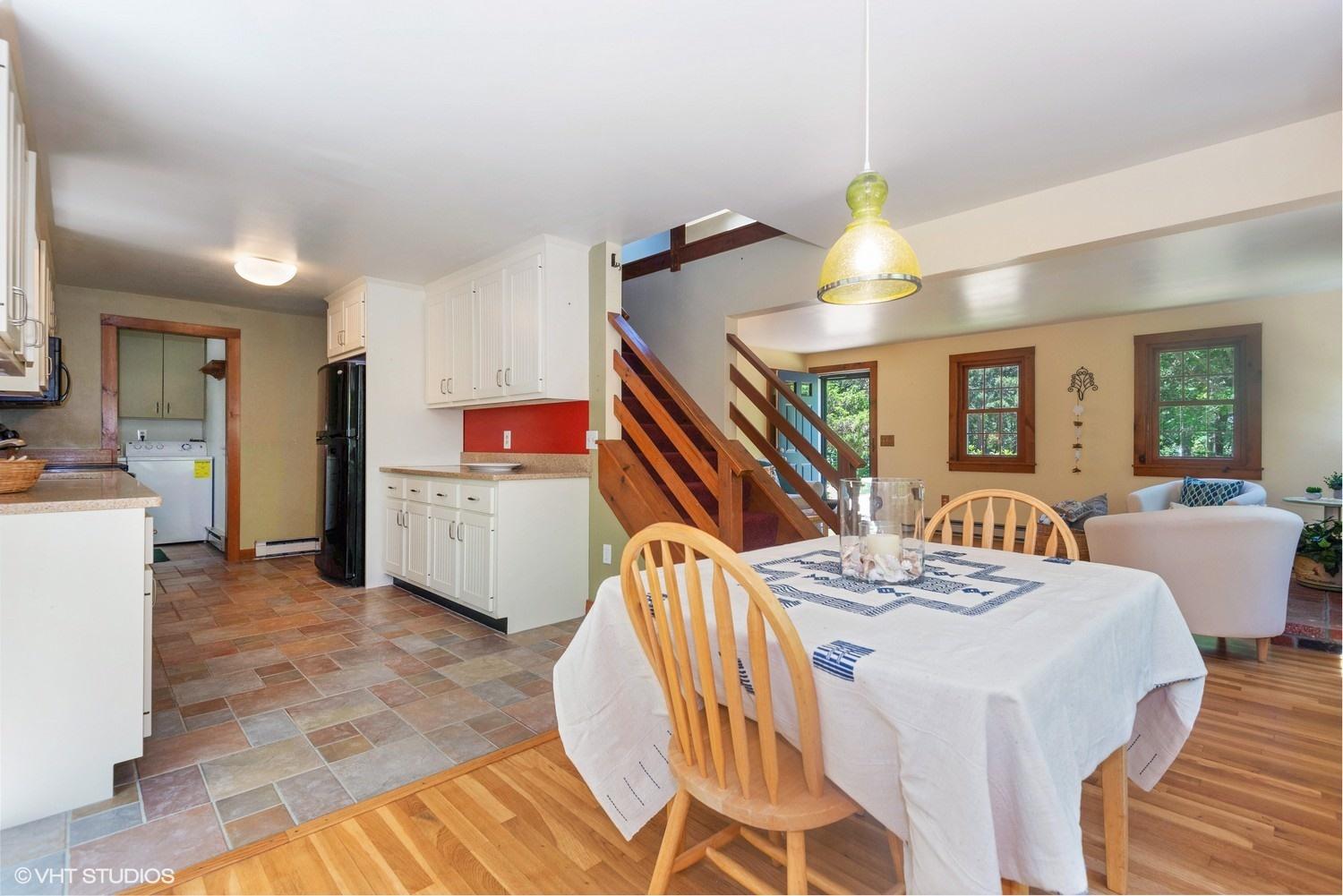 25 Viola Road Eastham, MA 02642 - Photo 4 of 22 Dining