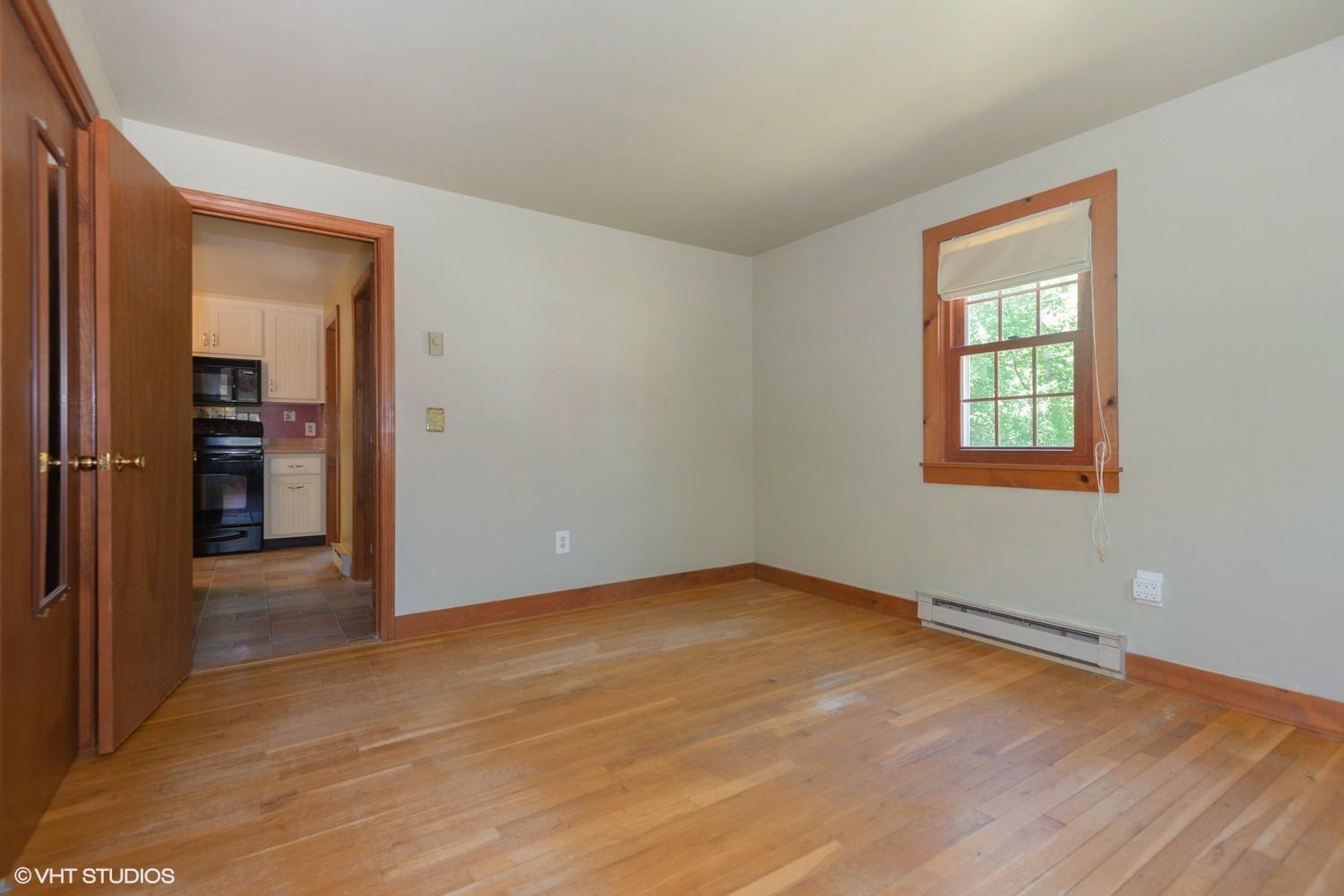25 Viola Road Eastham, MA 02642 - Photo 6 of 22 1st flr BR