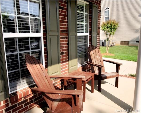 315 Lorraine Road Fort Mill, SC 29708 - Photo 2 of 23