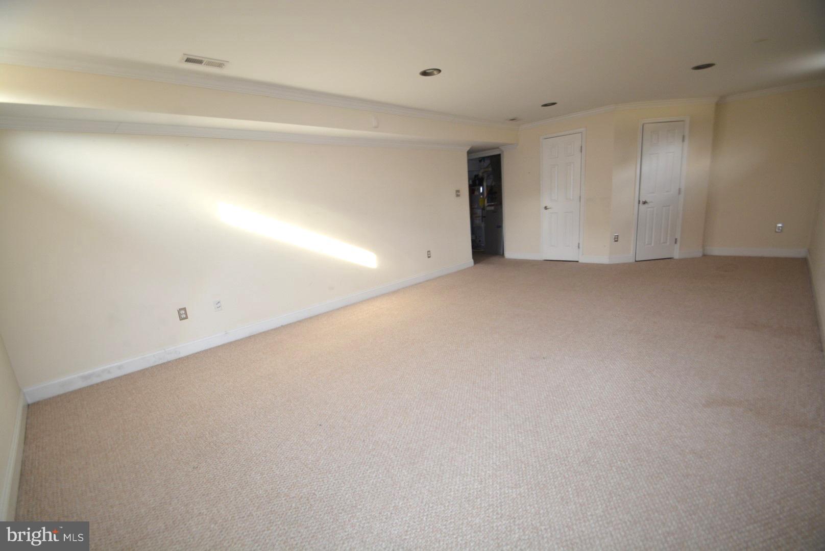 3637 Hineline Road Baltimore, MD 21229 - Photo 21 of 25 Basement