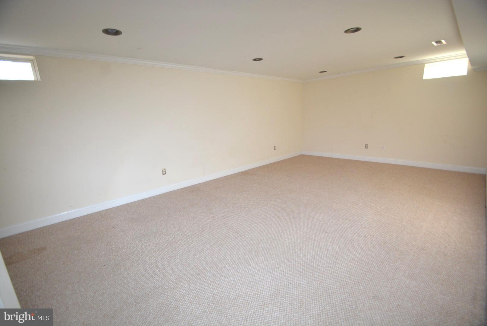 3637 Hineline Road Baltimore, MD 21229 - Photo 23 of 25 Basement