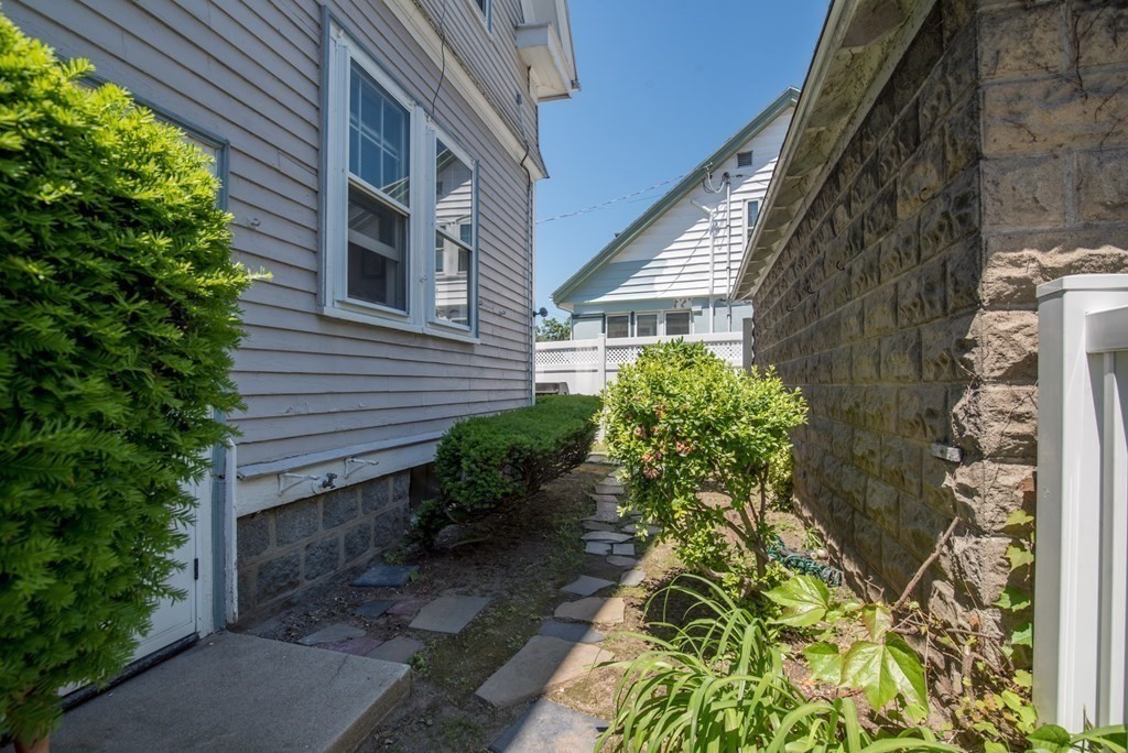 218 Court Road Winthrop, MA 02152 - Photo 27 of 36 Gallery Image 27