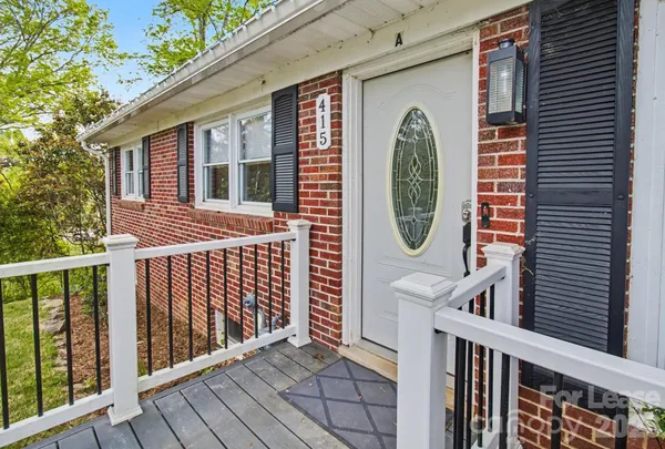 $2,100 | 415 Mountain View Road, Mars Hill, NC 28754