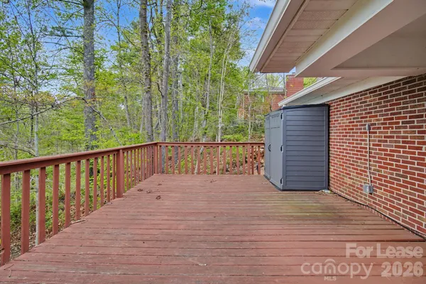 $2,100 | 415 Mountain View Road, Mars Hill, NC 28754