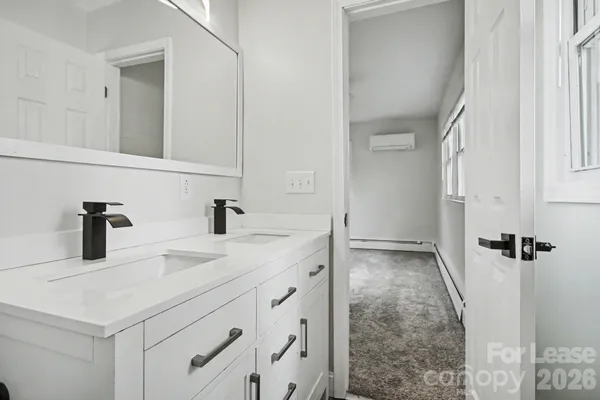 $2,100 | 415 Mountain View Road, Mars Hill, NC 28754