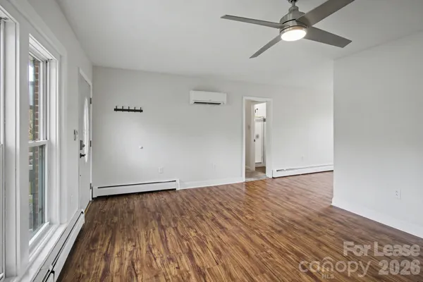 $2,100 | 415 Mountain View Road, Mars Hill, NC 28754