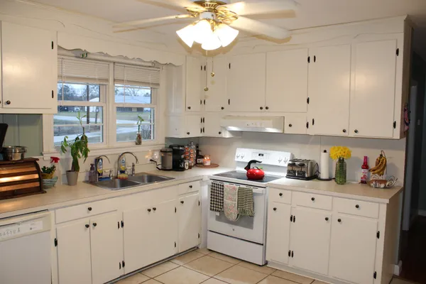 $194,500 | 18 Chestnut Avenue, Denmark, SC 29042