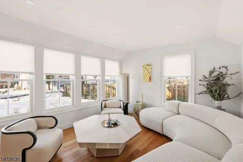 $949,000 | 403 Lawn Ridge Road, Orange, NJ 07050