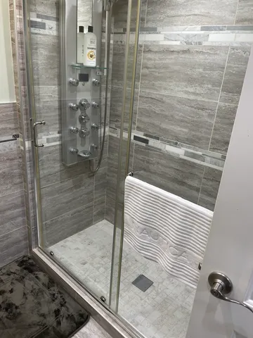 $499,000 | 224 Spruce Avenue, Bensenville, IL 60106