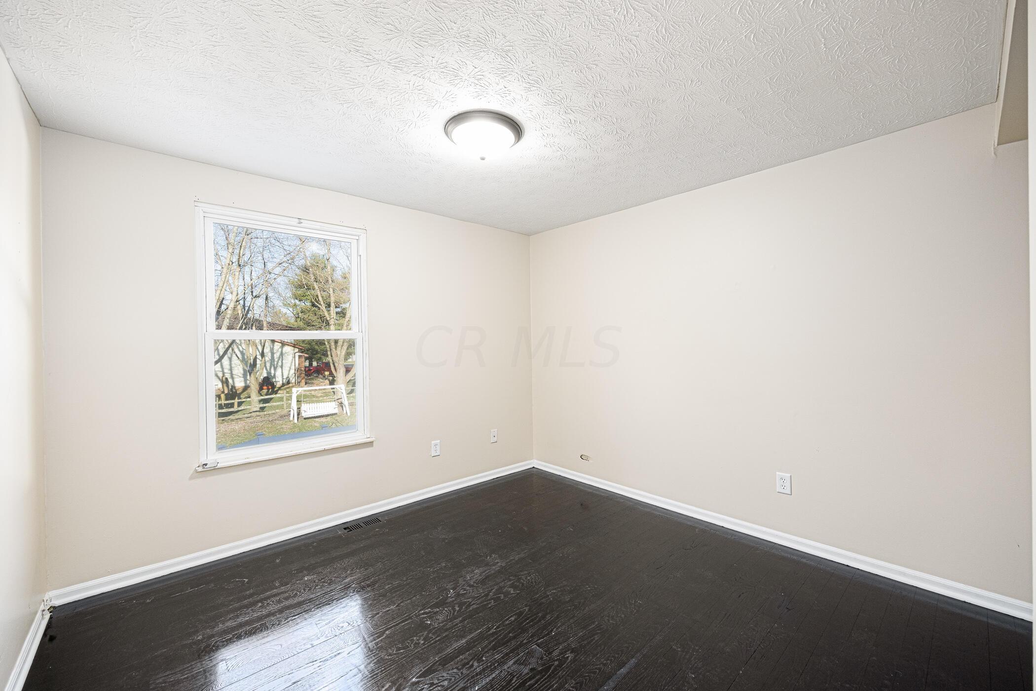 11621 Milnor Road Pickerington, OH 43147 - Photo 22 of 50 Bedrdoom.