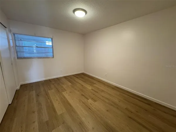 $1,500 | 2040 World Pkwy Boulevard, Unit 12, Clearwater, FL 33763