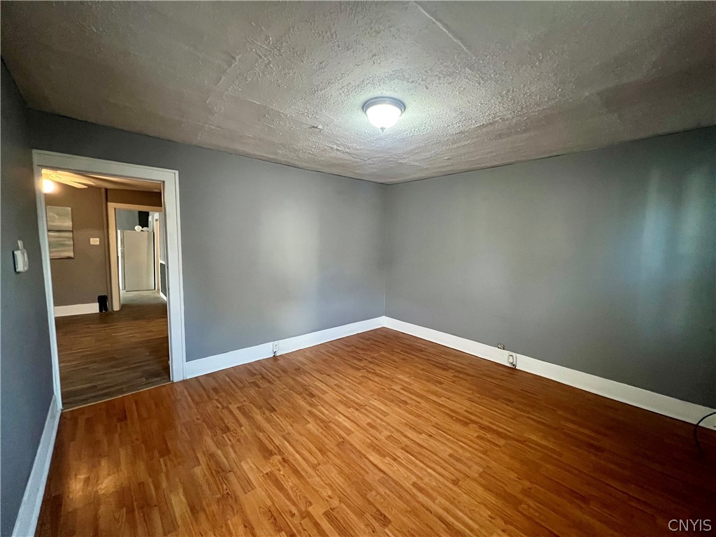 707 Spring Street Utica, NY 13502 - Photo 5 of 28