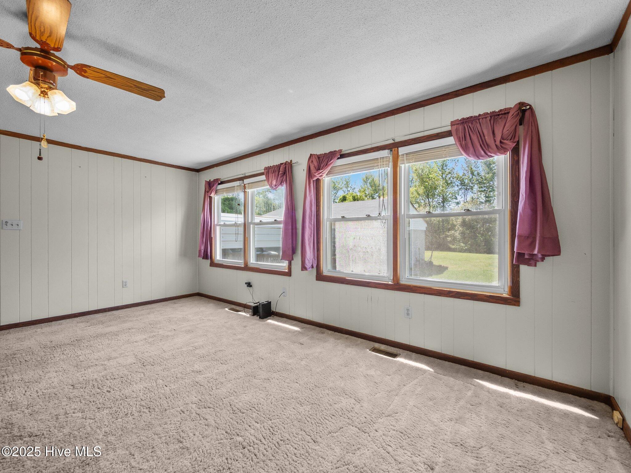 10 Jasper Road Midway Park, NC 28544 - Photo 16 of 52 Back Den