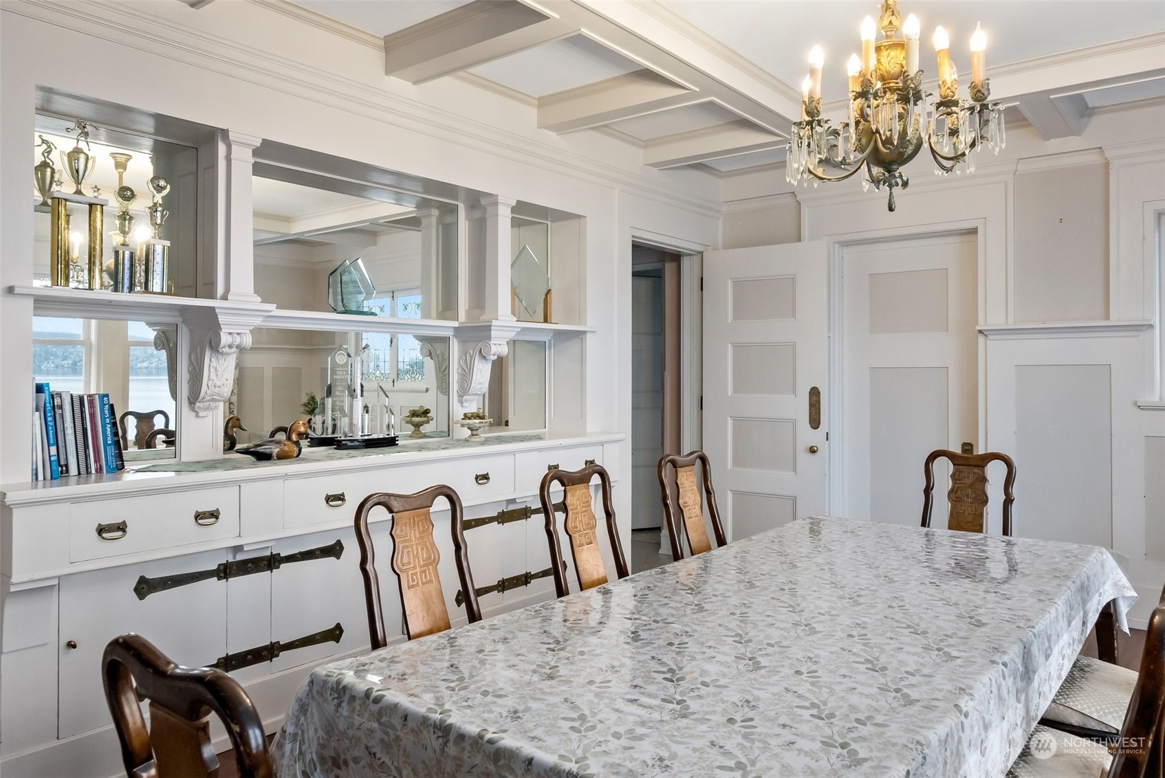 6601 Northeast Windermere Road Seattle, WA 98115 - Photo 15 of 29 a dining room with furniture and window