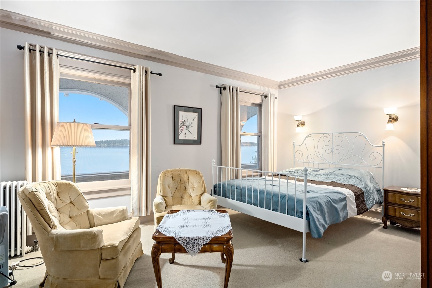 6601 Northeast Windermere Road Seattle, WA 98115 - Photo 23 of 29 a bedroom with a bed and a couch