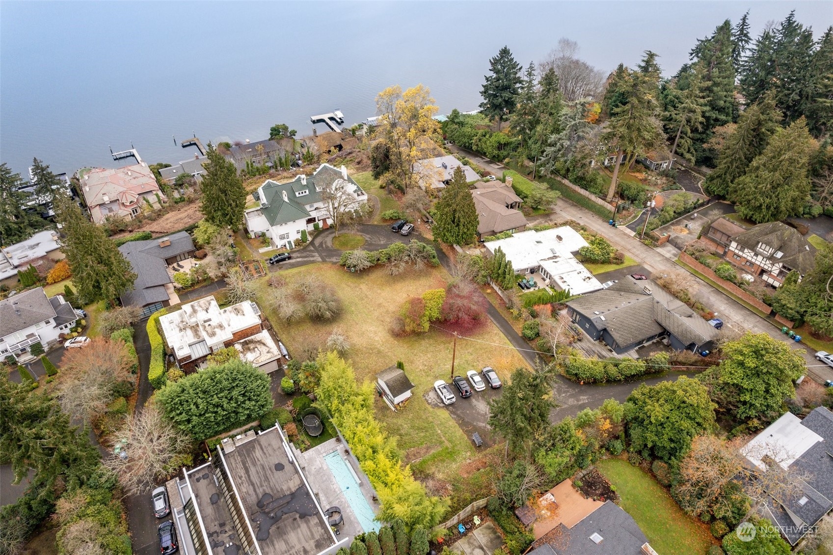 6601 Northeast Windermere Road Seattle, WA 98115 - Photo 4 of 29 view of the city