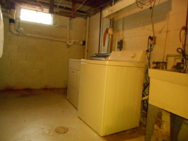 2701 Ferdon Road Kalamazoo, MI 49008 - Photo 17 of 29 DSCN2340