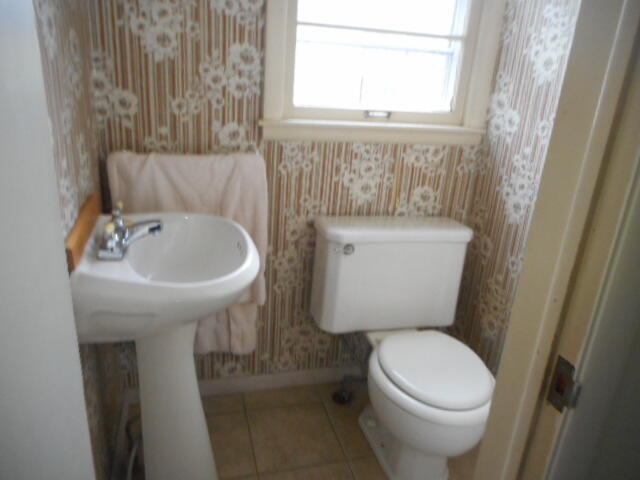 2701 Ferdon Road Kalamazoo, MI 49008 - Photo 24 of 29 DSCN2347