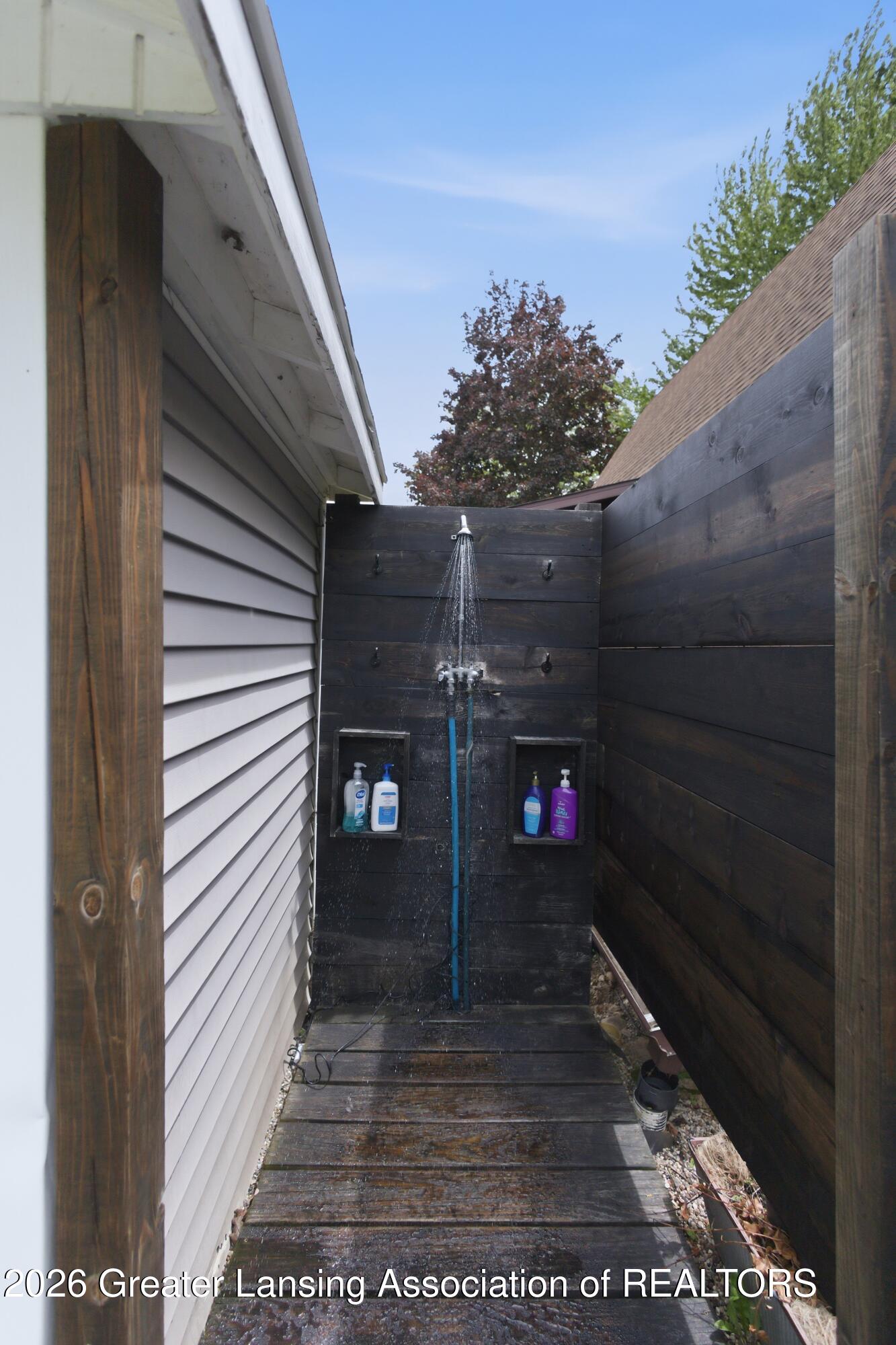 15080 South Tallman Road Eagle, MI 48822 - Photo 65 of 87 IMG_9694