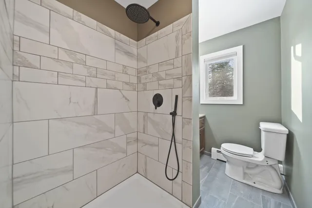 $300,000 | 10301 County Farm Road, Parma, MI 49269