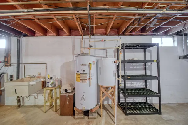 $300,000 | 10301 County Farm Road, Parma, MI 49269