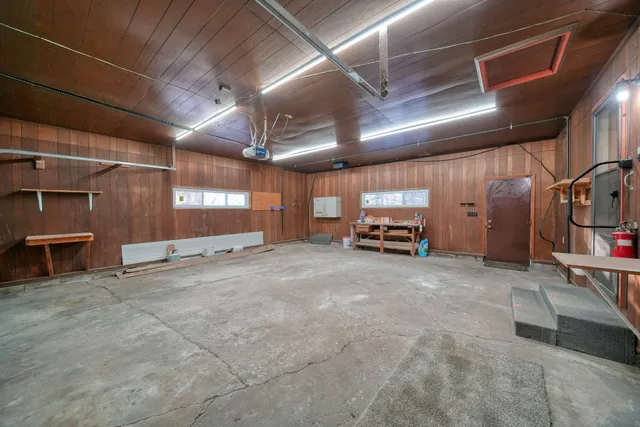 $300,000 | 10301 County Farm Road, Parma, MI 49269