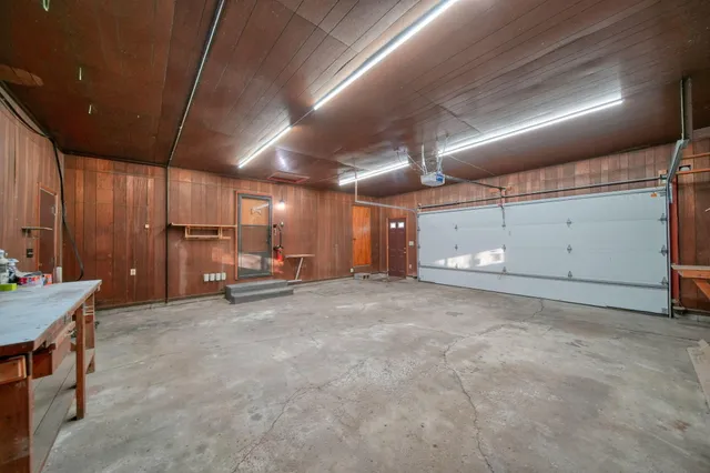 $300,000 | 10301 County Farm Road, Parma, MI 49269