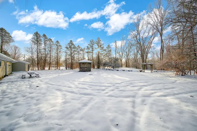 $300,000 | 10301 County Farm Road, Parma, MI 49269