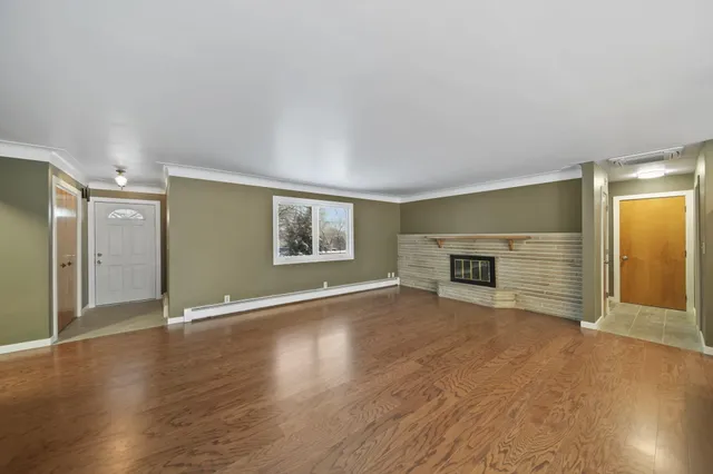 $300,000 | 10301 County Farm Road, Parma, MI 49269