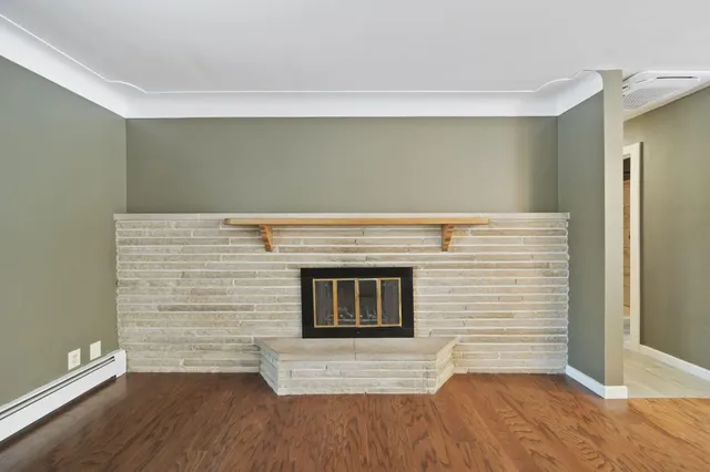 $300,000 | 10301 County Farm Road, Parma, MI 49269