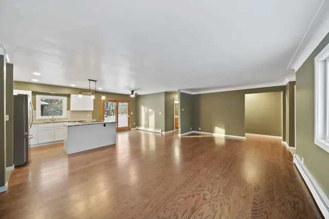 $300,000 | 10301 County Farm Road, Parma, MI 49269