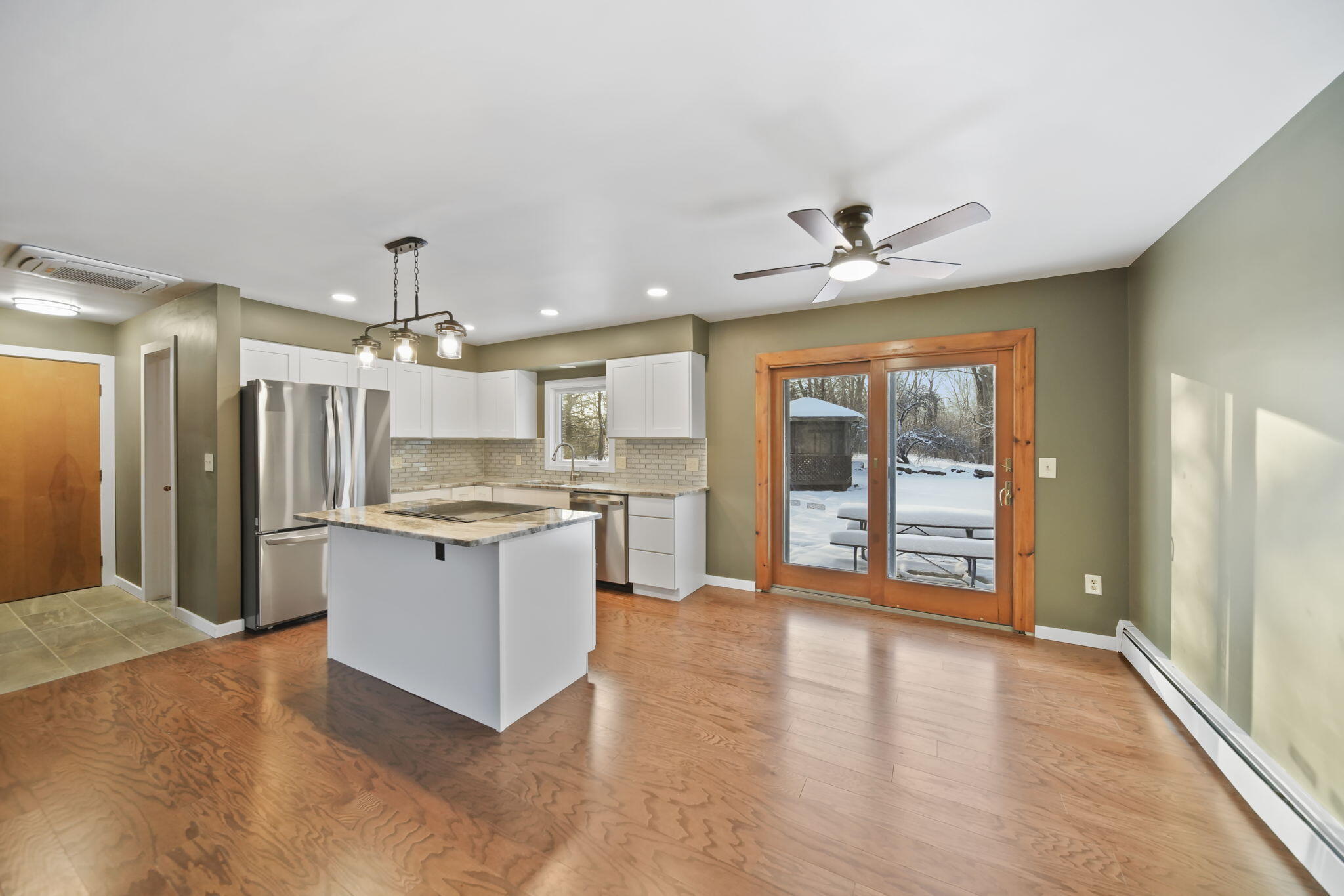 10301 County Farm Road Parma, MI 49269 - Photo 9 of 39 9