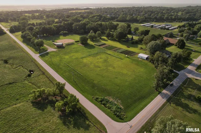 $282,900 | 1021 Einhaus Lane, Quincy, IL 62305