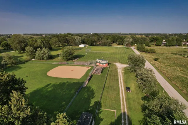 $282,900 | 1021 Einhaus Lane, Quincy, IL 62305