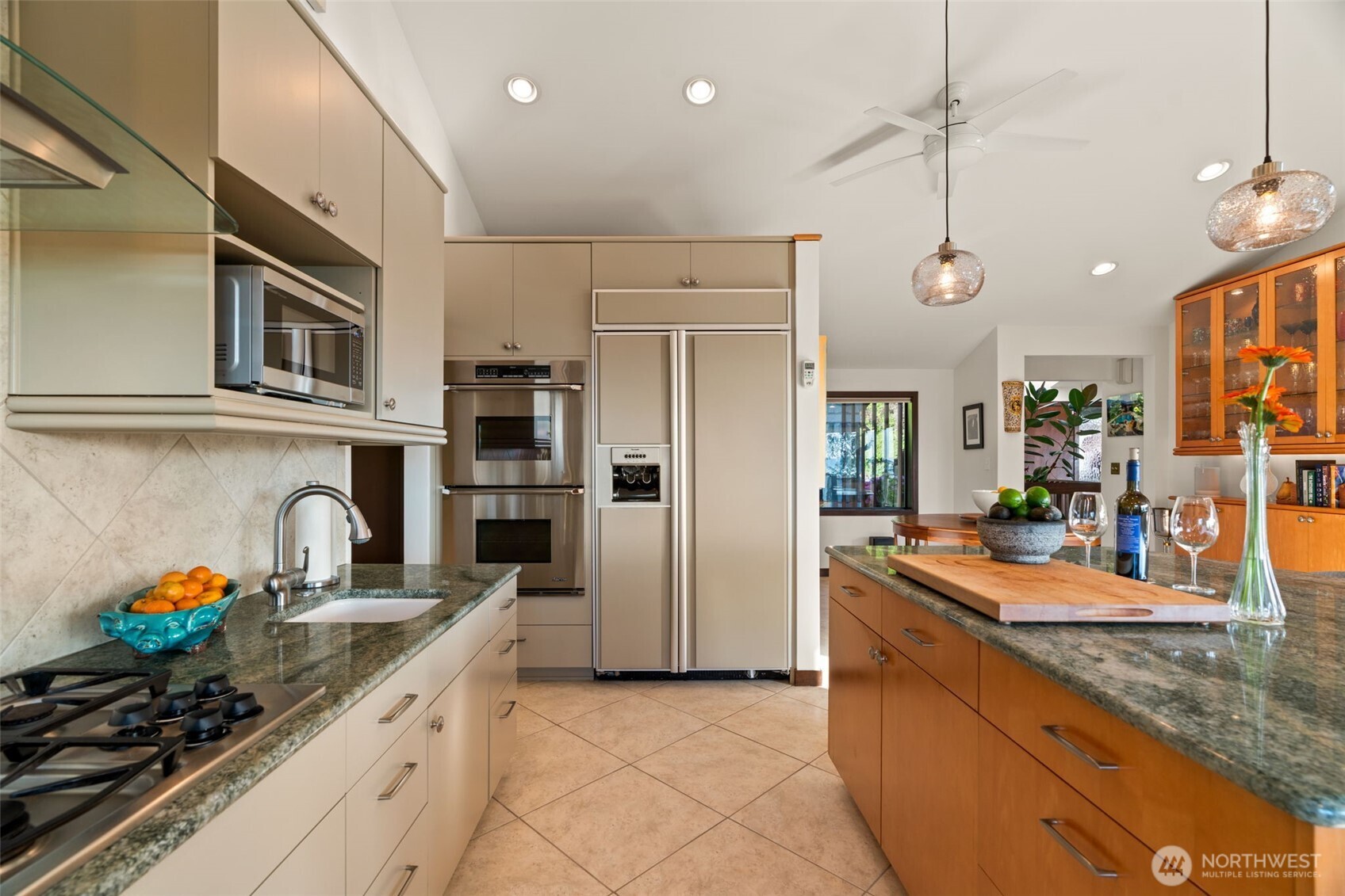 7025 156th Street Southwest Edmonds, WA 98026 - Photo 19 of 40