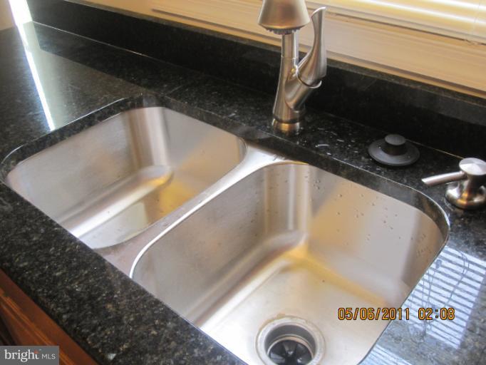 517 Riggs Court Frederick, MD 21703 - Photo 16 of 30 Kitchen 8" Double Bowl Sink