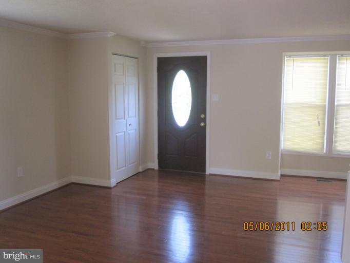 517 Riggs Court Frederick, MD 21703 - Photo 6 of 30 Living Room & Front Door