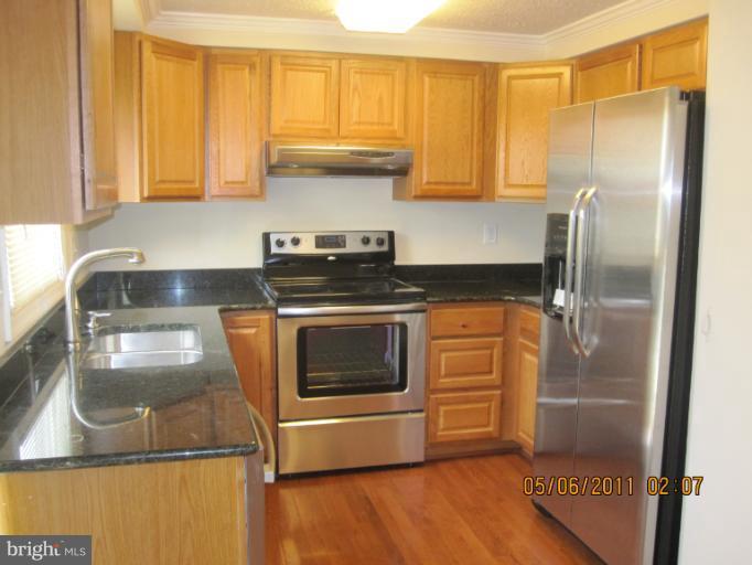 517 Riggs Court Frederick, MD 21703 - Photo 10 of 30 Kitchen
