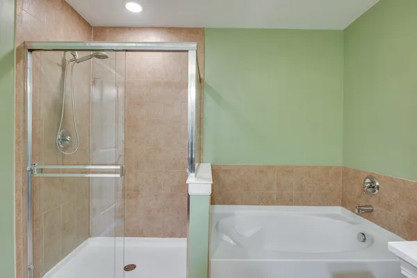 $2,800 | 417 Plaza Place, Aurora, IL 60504