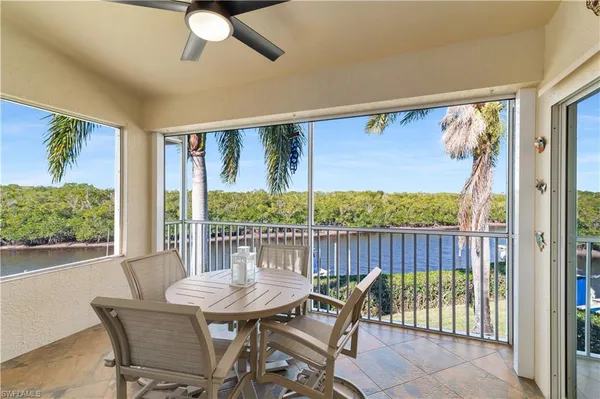 $414,900 | 162 Newport Drive, Unit 1207, Naples, FL 34114