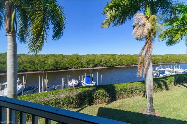 $414,900 | 162 Newport Drive, Unit 1207, Naples, FL 34114