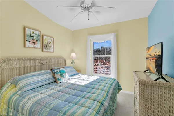 $414,900 | 162 Newport Drive, Unit 1207, Naples, FL 34114