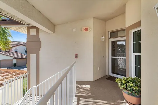 $414,900 | 162 Newport Drive, Unit 1207, Naples, FL 34114
