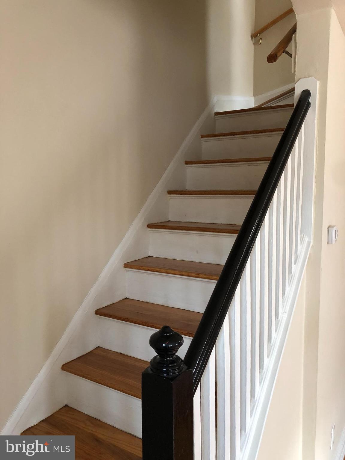 45 Upmanor Road Baltimore, MD 21229 - Photo 8 of 27 wood floors on top two levels