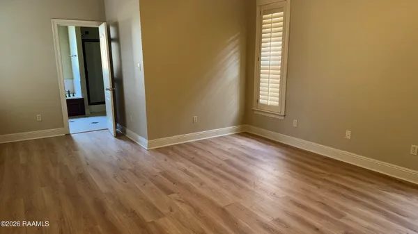 $2,400 | 209 Metairie Court, Lafayette, LA 70503